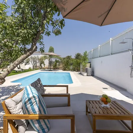 #373 Charming 3br With Spacious Garden & Bbq Dom wakacyjny Albufeira